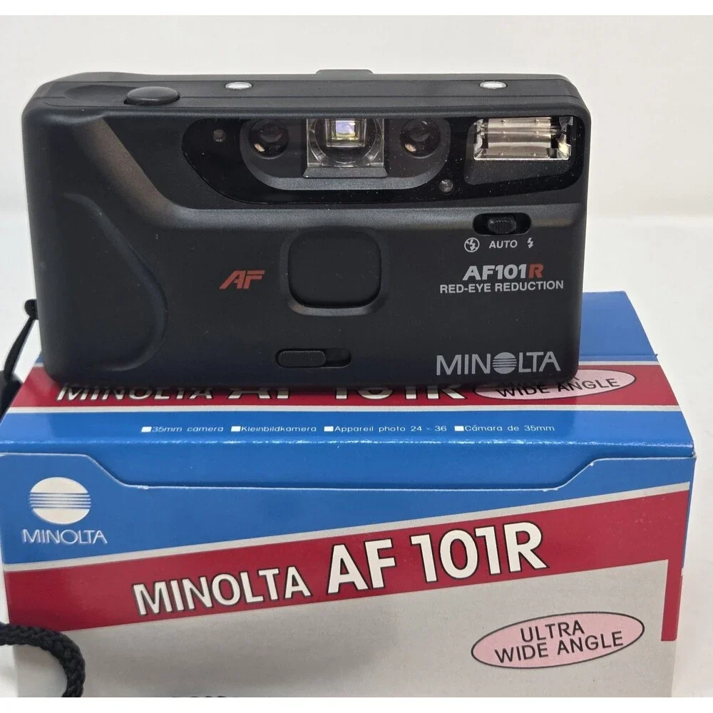 Minolta AF101R 35mm Point & Shoot Film Camera NIB Box Manual Strap Ultra Wide